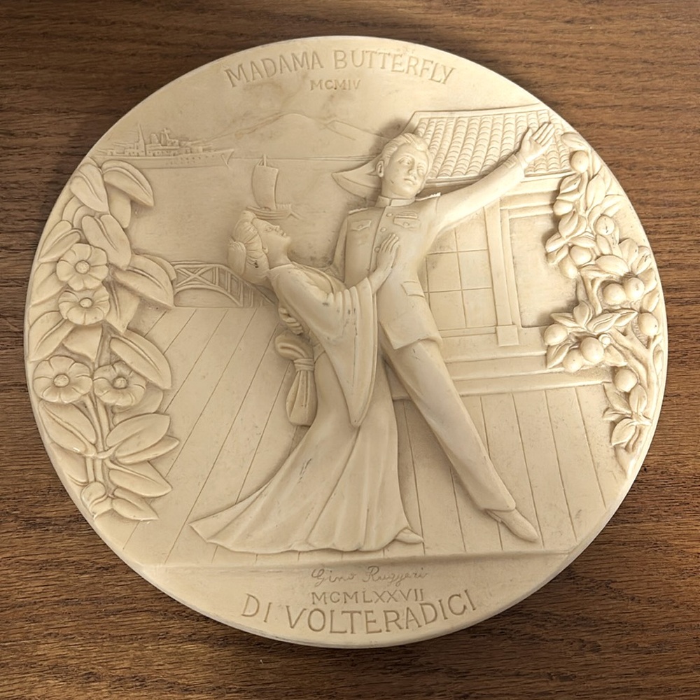 Vintage Alabaster Madama Butterfly Decorative Plate